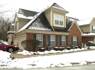 55415 Ambassador Ct, Shelby Township, MI 48316