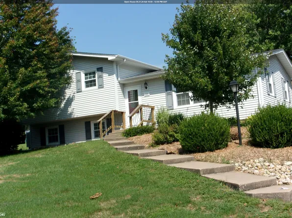 334 Park Dr, Hamilton, IL 62341