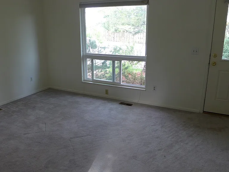 1466 Fillmore Pl #1 — Photo 11