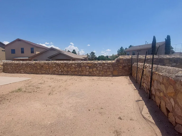4768 Joseph Rodriguez Dr — Photo 6