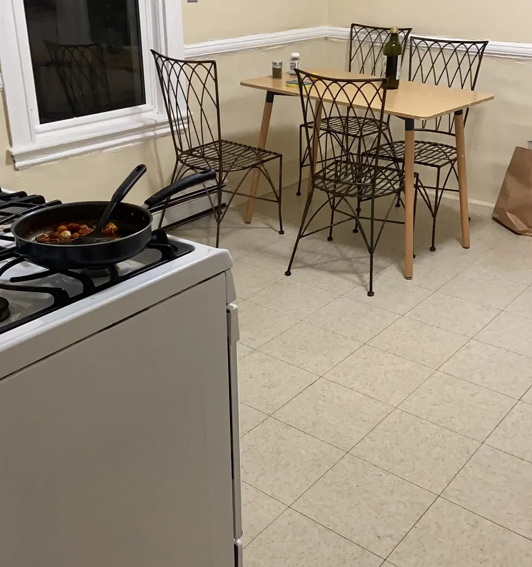 1 bed, 900 sqft, $2,675 — Photo 4
