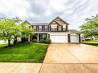 41 Shadow Trace Ct, Wentzville, MO 63385