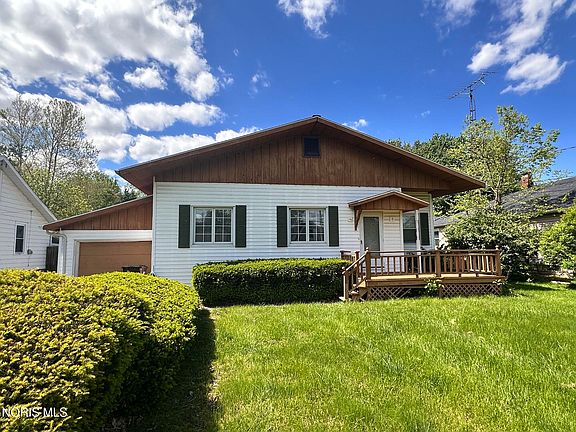 2nd image of 2468 Buckland Ave