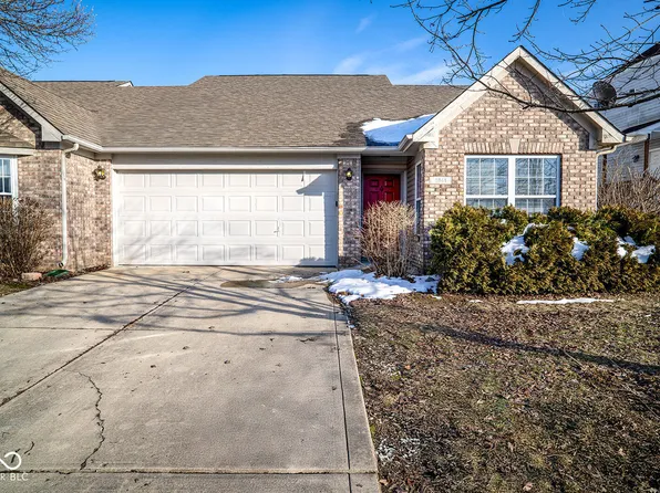1941 Acorn Dr, Franklin, IN 46131