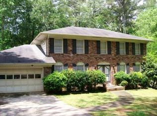 931 Beaver Ln, Lilburn, GA 30047