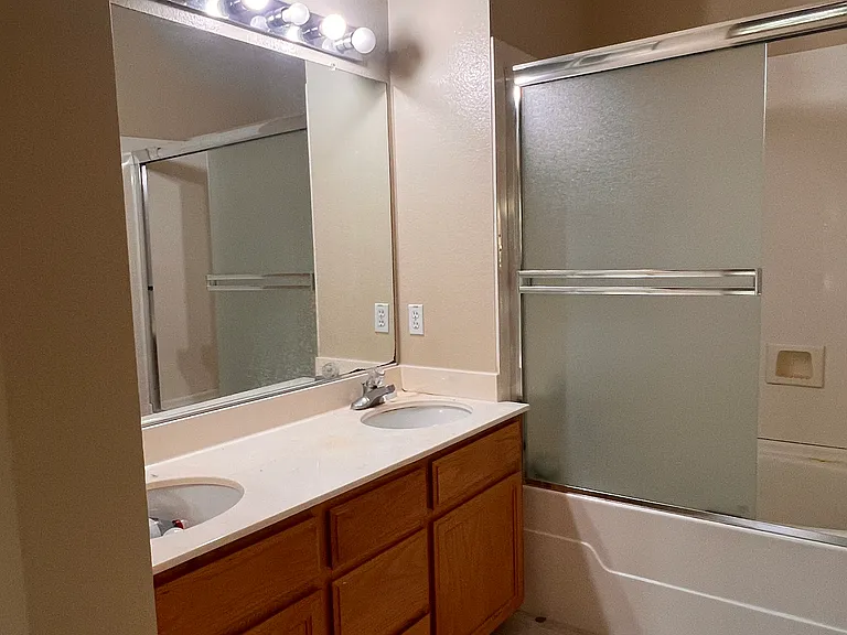 38993 Swordfish Cmn — Photo 14