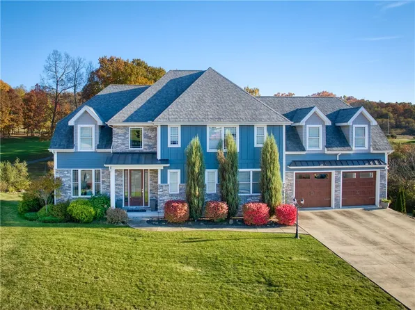 148 Congressional Ln, Beaver, PA 15009