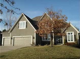 13707 Cody St, Overland Park, KS 66221