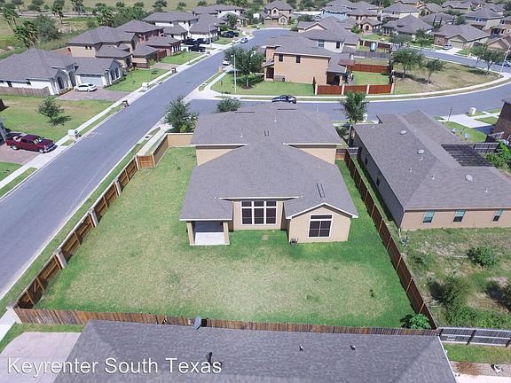 3rd image of 3804 Sorrento St