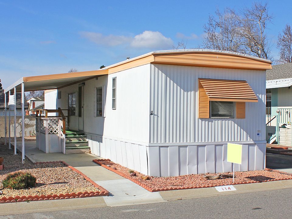 1st image of 200 N El Camino Real Space 114