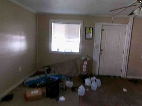 Additional Living Room