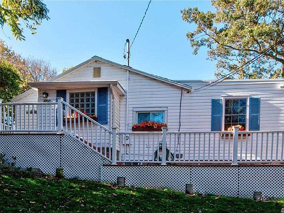 2nd image of 409 Echo Ave