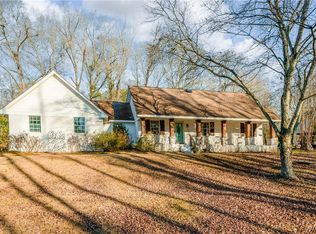 4016 Flatwoods Rd, Northport, AL 35473