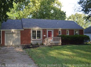 9219 Hardy St, Overland Park, KS 66212
