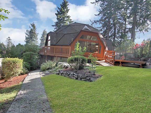 3rd image of 6909 Twin Hills Dr W