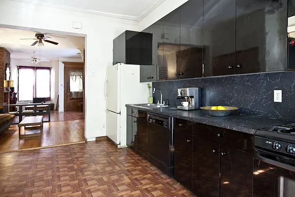 Sold by Skygroup Realty | media 29