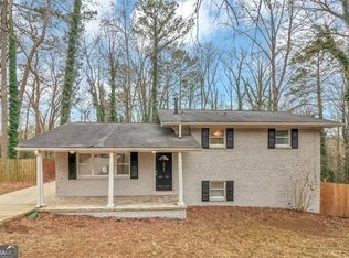 1963 Shannon Ridge Ct, Decatur, GA 30032