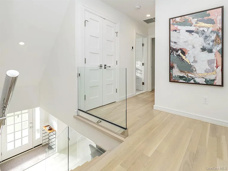 27 Pine St — Photo 26
