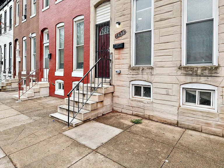 1418 N Eden St — Photo 3