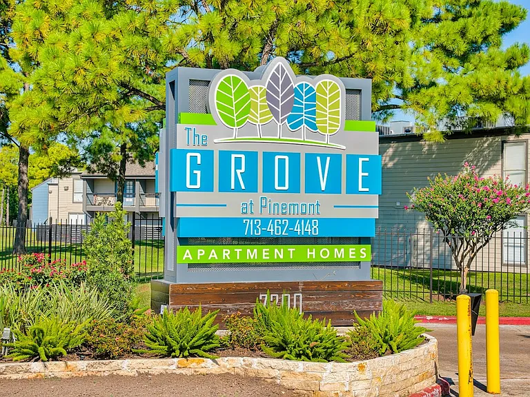 The Grove at Pinemont — Photo 39