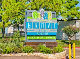 The Grove at Pinemont