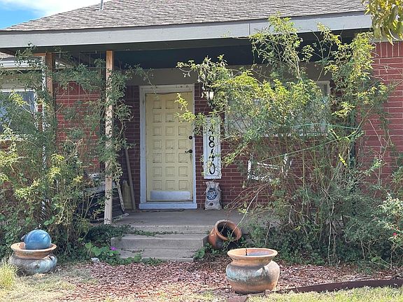 4th image of 4840 Angelus Dr