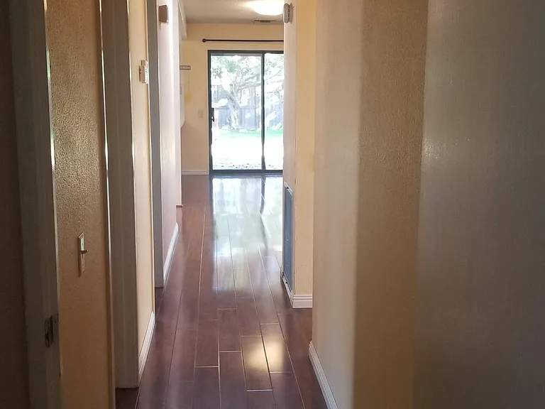 225 Lindo Pl — Photo 8