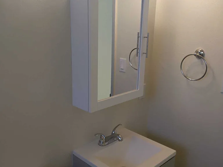 110 Dorsey Dr #5 — Photo 6