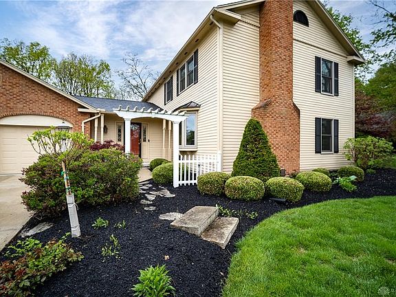 2nd image of 6805 Trailview Dr