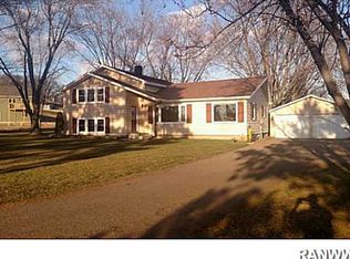 4275 E Pinewood Cir, Eleva, WI 54738