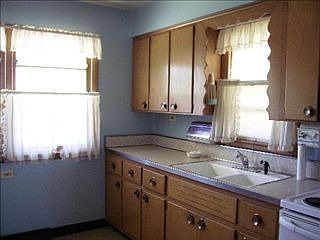 2nd image of 511 W Keith Ave