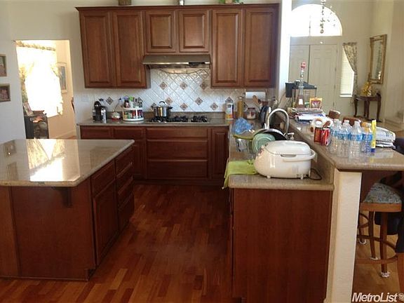 3rd image of 1511 Heredia Dr