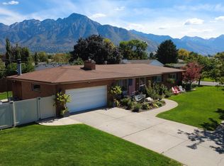 3775 S Greenbriar Way, Salt Lake City, UT 84109