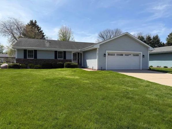 2103 Clover Lane, Janesville, WI 53545
