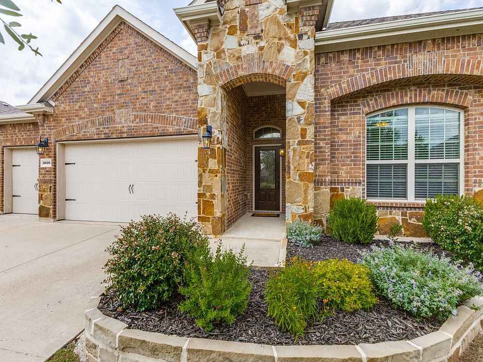 1st image of 3026 Maverick Dr