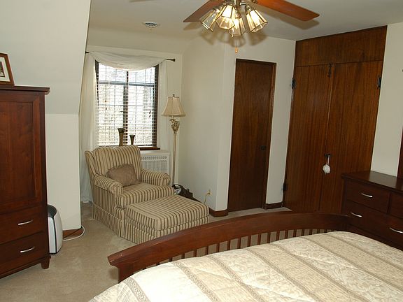 Large Rooms, Neutral Decor