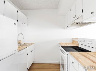 2707 Valmont Rd APT 205D, Boulder, CO 80304