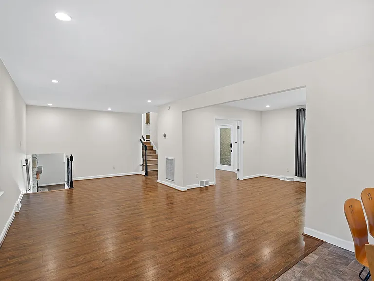 5024 Timbrook Ln — Photo 20