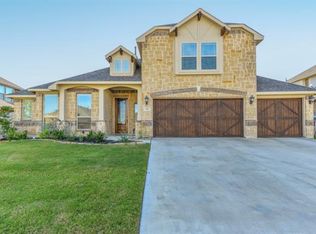 622 Cobblestone Cir, Mansfield, TX 76063