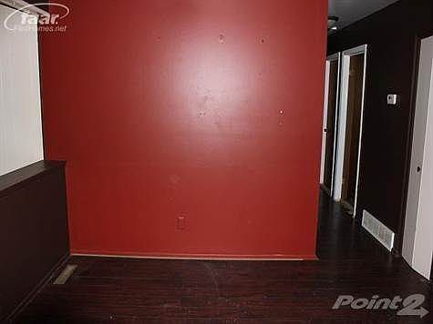 5th image of 7305 Newport Dr