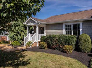 2370 Meadow Ct, Harrisonburg, VA 22801