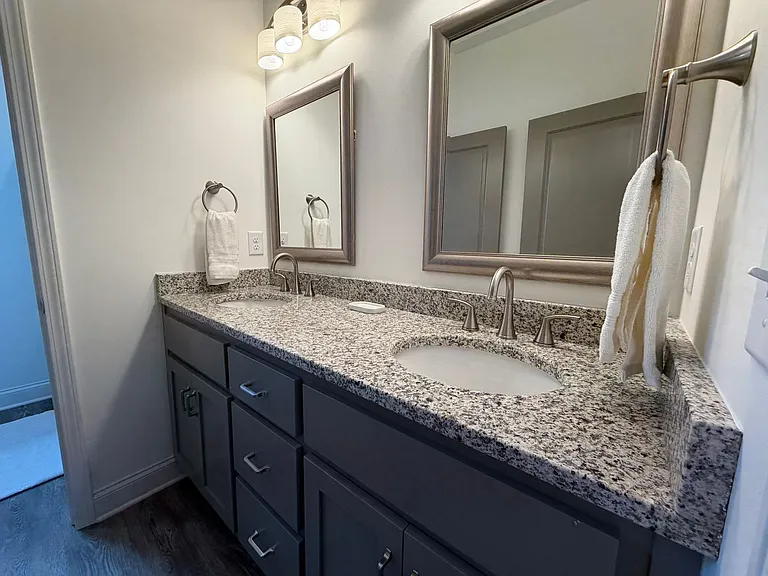 32 Dogwood St NE — Photo 41