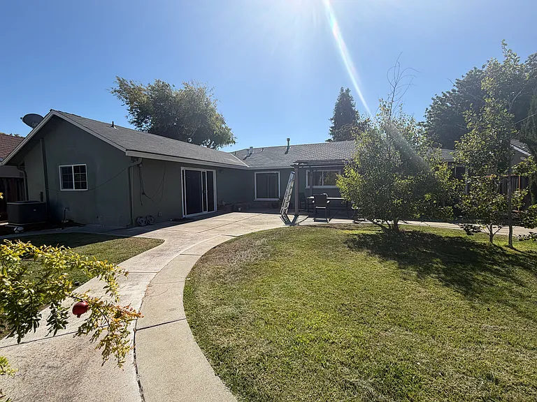 1783 Berna St — Photo 16