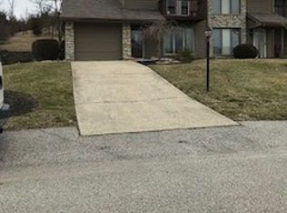 980 Marcia Ct, Greendale, IN 47025