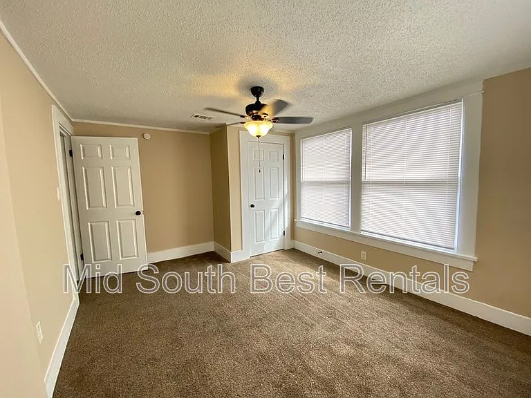 3315 Maryland Ave — Photo 11