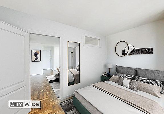 4th image of 165 E 35th St APT 12F