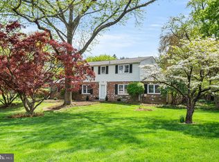 26 Hickory Ln, Malvern, PA 19355