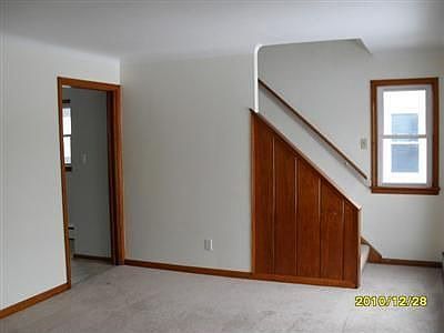 2nd image of 770 E 249th St