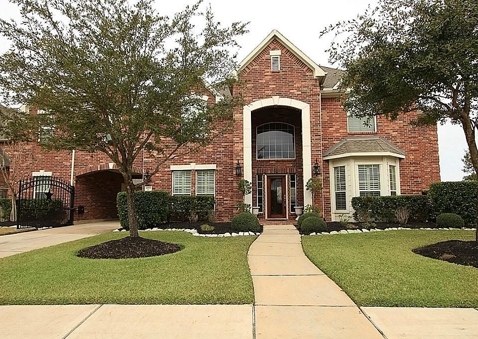 1st image of 26618 Granite Knoll Ln