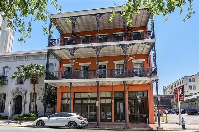 1st image of 730 Camp St APT 1
